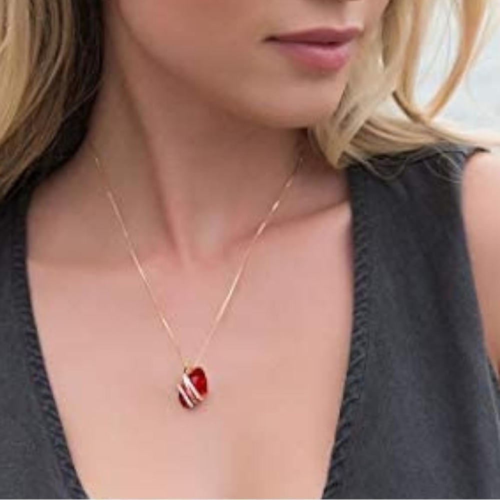 Red Rose Gold Wish Stone Necklace - Picture 3 of 10